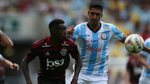 Flamengo, sem Jorge Jesus, empata no arranque do campeonato estadual