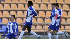 FC Porto B-Sp. Covilhã, 4-2: Dragões mostram eficácia em jogo recheado de golos