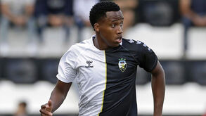 Mayambela emprestado ao Bnei Yehuda