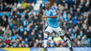 Manchester City renova com Fernandinho por uma época 