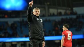 Solskjaer: «Bruno Fernandes está pronto e preparado para jogar»