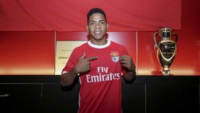 Opção do Benfica por Mereles é de 2,7 milhões 