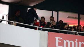 Dyego Sousa nas bancadas da Luz a seguir o 'seu' Benfica