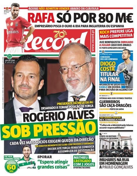 Descarregar capa em PDF de alta resolução