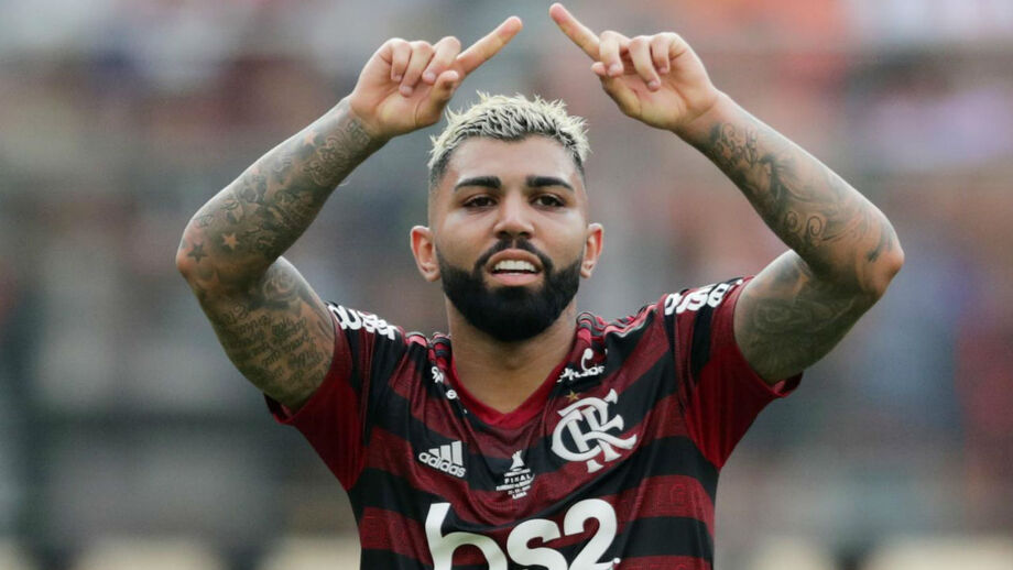 Mercado a mexer: Chelsea de olho em Gabigol e PSG com 7 jogadores para 'despachar'