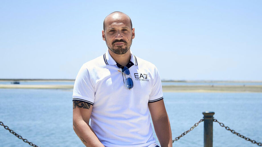 Rui Tavares conhece uma nova experiência no estrangeiro