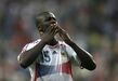 Lilian Thuram (pai) - Mais de 600 jogos na carreira - 672 para sermos mais precisos -, campeão do Mundo em 1998, vice-campeão do Mundo em 2006, campeão europeu em 2000 e mais uns quantos troféus conquistados pelos clubes que representou pelo Mundo fora. Lilian Thuram foi um dos maiores jogadores franceses da sua geração, com 140 internacionalizações pela seleção francesa. Monaco, Parma, Juventus e Barcelona tiveram o privilégio de contar com este defesa-central nas suas equipas.