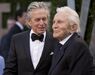 Kirk Douglas com o filho Michael Douglas