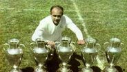Di Stéfano (Real Madrid) - 13 golos