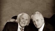 Michael Douglas com o pai, Kirk Douglas
