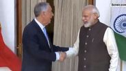 Aperto de mão de Marcelo com primeiro-ministro indiano 'incendeia' a Internet. Veja as imagens