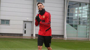 Bruno Fernandes titular no Manchester United-Wolverhampton
