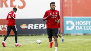 Certificado internacional de Dyego Sousa já chegou