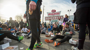 A corrida mais 'gulosa' do Mundo: 8 quilómetros... 12 donuts