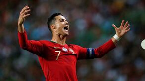 Cristiano Ronaldo faz 35 anos: mostramos a carreira de CR7 de forma bem diferente