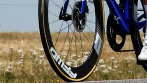 Triatleta espanhol morre atropelado por um camião