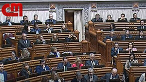 Stefan Küng multado por confusão com Rúben Guerreiro