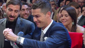 Georgina apresenta o Festival da Canção de Itália com o apoio de Ronaldo