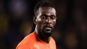 Olimpia próximo de garantir Adebayor e apresenta ex-benfiquista