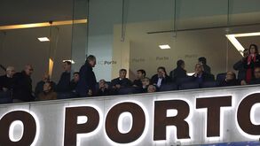Baía e Deco reencontraram-se na tribuna do Dragão