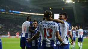 FC Porto derrota Benfica no Dragão e reduz desvantagem para 4 pontos