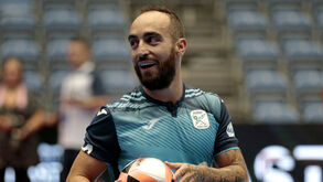 Ricardinho vai dar cartas em França 