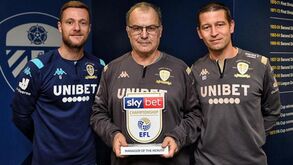 Marcelo Bielsa: Um argentino (muito) louco na corrida pelo FIFA The Best