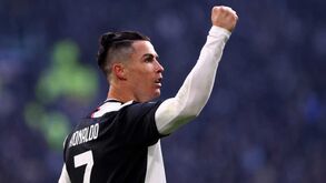 Milan-Juventus: Rafael Leão e Cristiano Ronaldo procuram vantagem na eliminatória