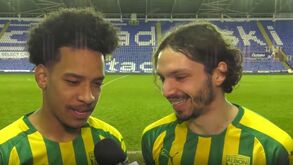 Matheus Pereira pede a Krovinovic para traduzir resposta e o croata 'reclama': «Ele podia ter dito isto em inglês...»