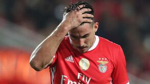 Gabriel de rastos após conhecer a gravidade da lesão