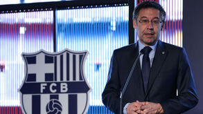 Tensão aumenta no Barcelona: diretor financeiro demite-se