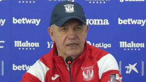 Treinador do Leganés: «Lixaram-nos, estamos em último e os grandes tiram-nos 2 jogadores» 