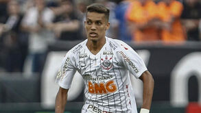 Diretor financeiro do Corinthians sobre Pedrinho no Benfica: «Será resolvido após o Carnaval»