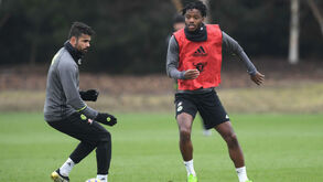 Tirou os calções e sentou-se na cara de Chelobah: a inesperada brincadeira de Diego Costa