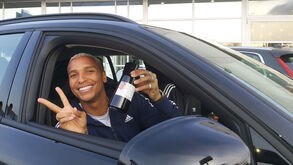Jogador do Getafe foi buscar um carro novo e desatou a loucura