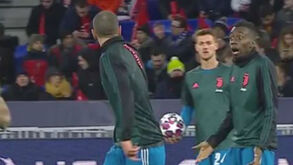 Problemas na Juventus começaram ainda antes do jogo: Bonucci repreendeu Matuidi 