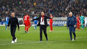 Insultos nas bancadas... e no relvado: o que fizeram os jogadores do Bayern e do Hoffenheim?