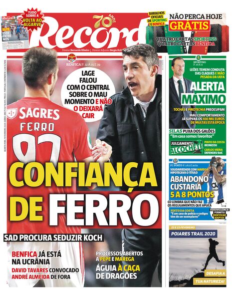 Descarregar capa em PDF de alta resolução