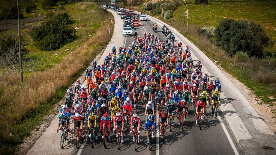 Volta ao Algarve: Vincenzo Nibali distinguido com o Prémio Prestígio