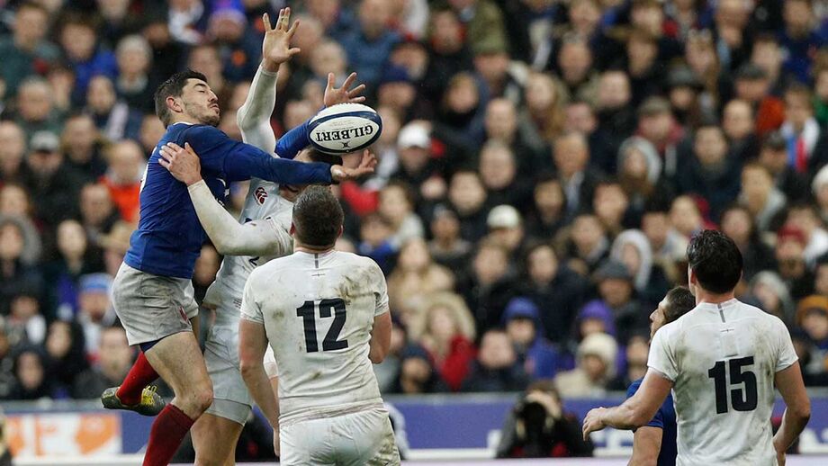 Torneio das Seis Nações: França derrota Inglaterra no arranque