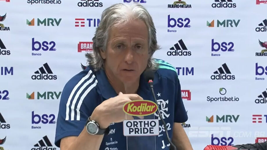 Treinador do Flamengo desvalorizou campeonato carioca e vitória frente ao Fluminense