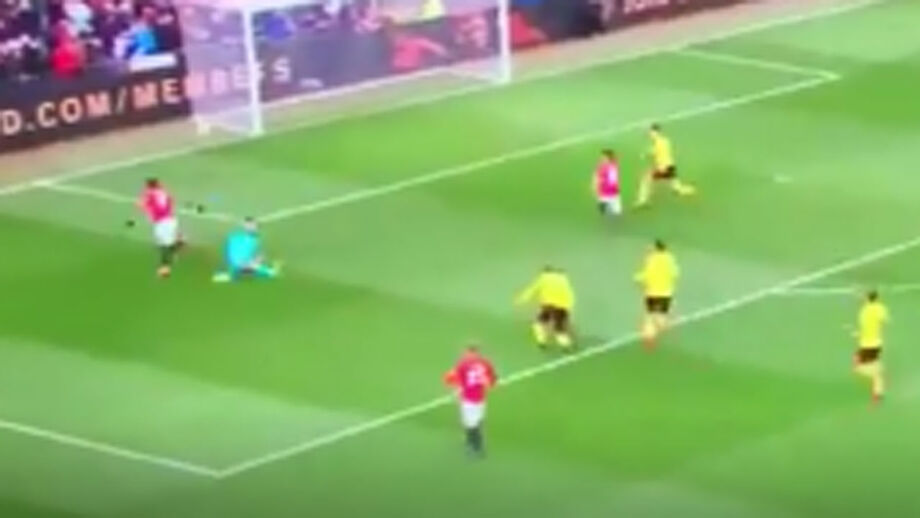 Manchester United vai vencendo o Watford por 2-0