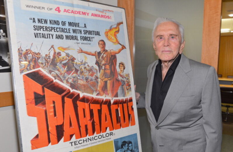 Morreu a lenda de Hollywood, Kirk Douglas. Tinha 103 anos