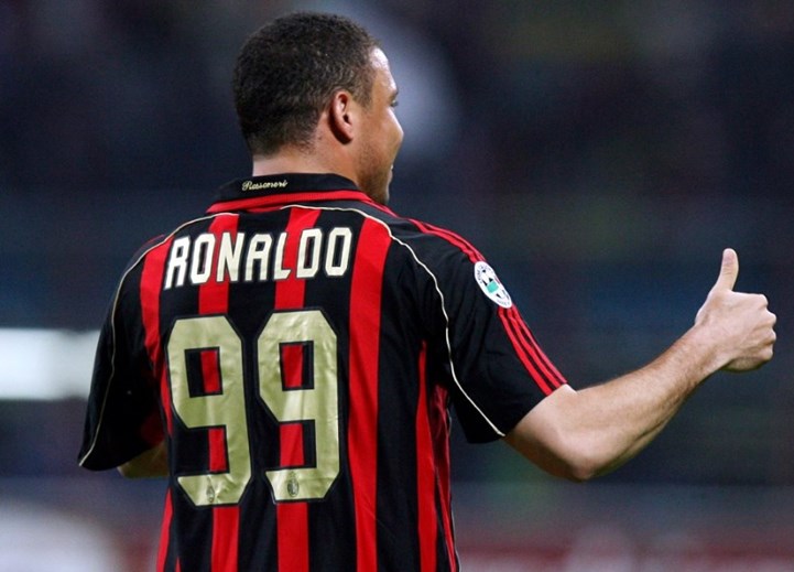 Ronaldo (99) - AC Milan