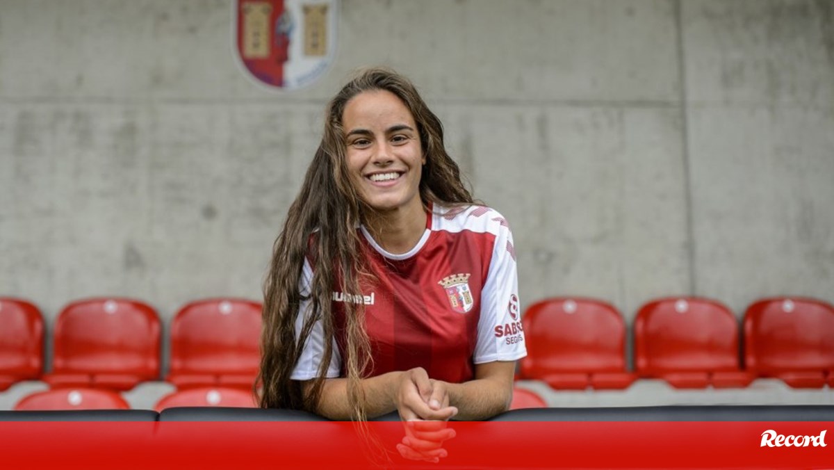 Diana Gomes relata aventura no futebol «A minha mãe achava que eu era maluca» - Futebol Feminino foto