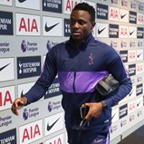 Tottenham de Mourinho anuncia saída de Wanyama