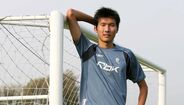 Yang Changpeng - O avançado dos chineses do Meizhou Hakka segue no pódio dos jogadores mais altos do Mundo, com 2,06 metros.