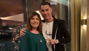 Dolores Aveiro com o filho