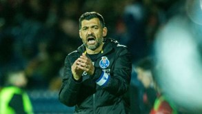 Sergio Conceicao Fala Em Selvajaria A Minha Familia E Que Sofre Com Isto Fc Porto Jornal Record