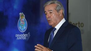 Remunerações de plantel e técnicos custaram mais 607 mil euros